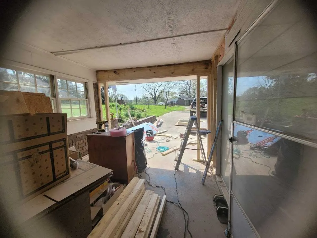 Air movers and dehumidifier for Drying & Dehumidification in Tobyhanna